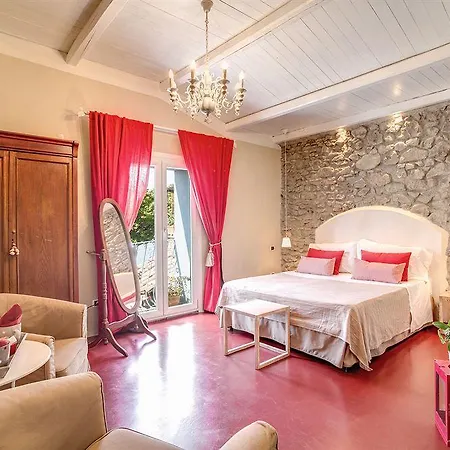 Borgo Vistalago Hotel 3*