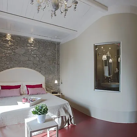 Borgo Vistalago