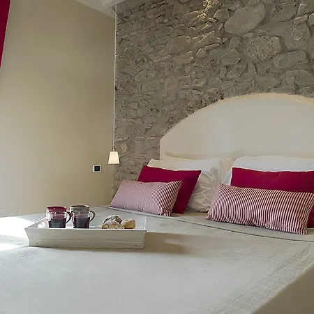 Borgo Vistalago Hotel 3*